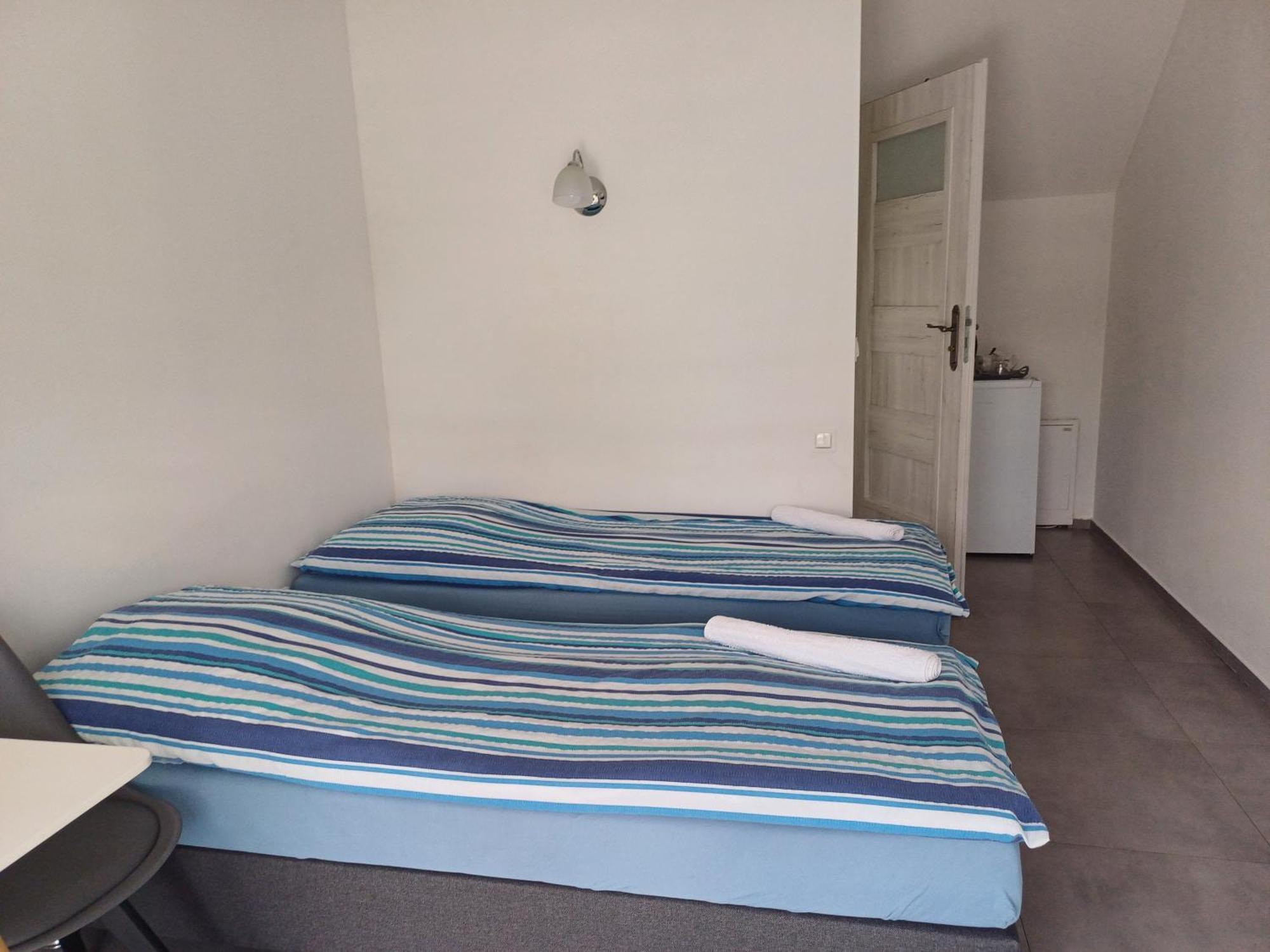 Gosciniec Solan Hotel Jeleniow Buitenkant foto